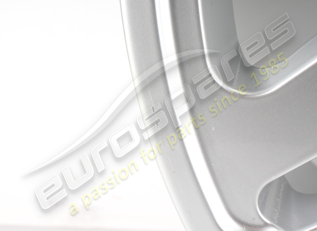 nouveau ferrari sessanta roues ensemble 19 pouces. numéro de pièce fwhe062 (6)