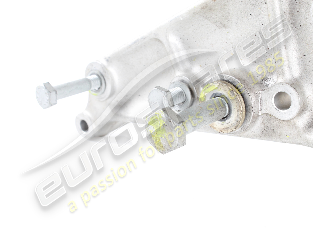 SUPPORT DE GÉNÉRATEUR D'OCCASION FERRARI. NUMÉRO DE PIÈCE 179635 (2) support de générateur d'occasion ferrari. numéro de pièce 179635 (2)