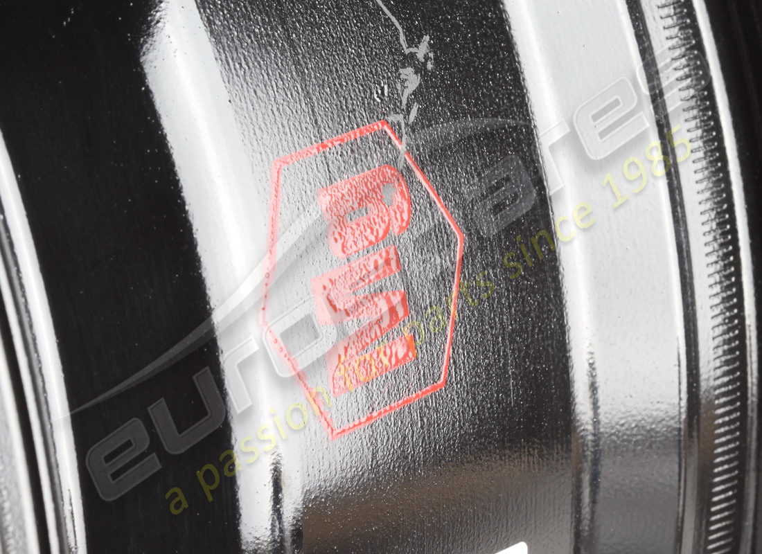 new ferrari front wheel - oz racing (9jx17''). part number a2082 (6)