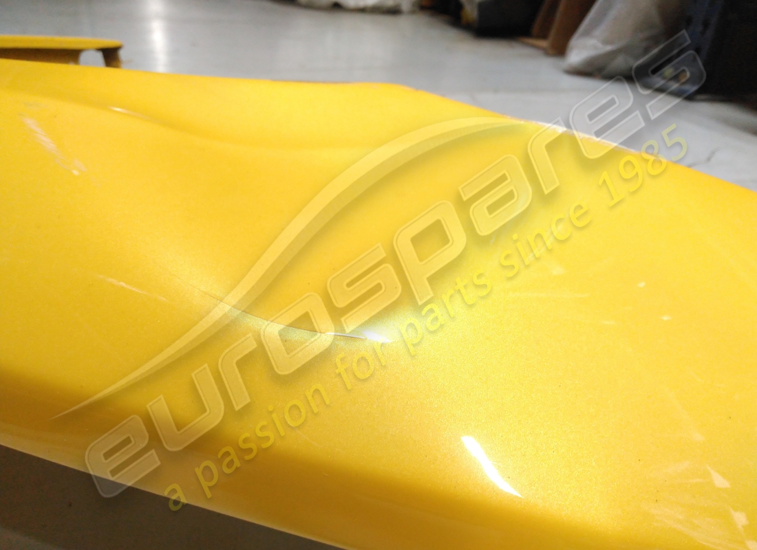 utilisé lamborghini aile gauche. numéro de pièce 400821021a (3)