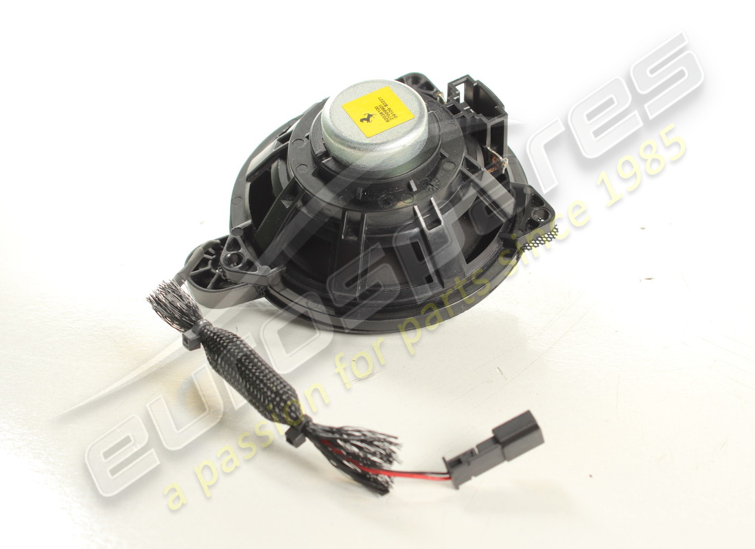 nouveau ferrari kit tweeter+midrage droit. numéro de pièce 82154900 (2)