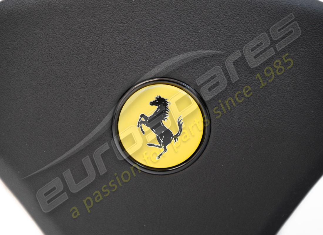 NOUVEAU FERRARI AIRBAG CÔTÉ CONDUCTEUR NOIR 11. NUMÉRO DE PIÈCE 66843300 (2) nouveau ferrari airbag côté conducteur noir 11. numéro de pièce 66843300 (2)