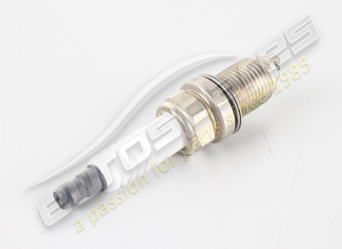 new porsche spark plug - 14fr 7 ldu - d >>- mj 1999. part number 99917020190 (2)