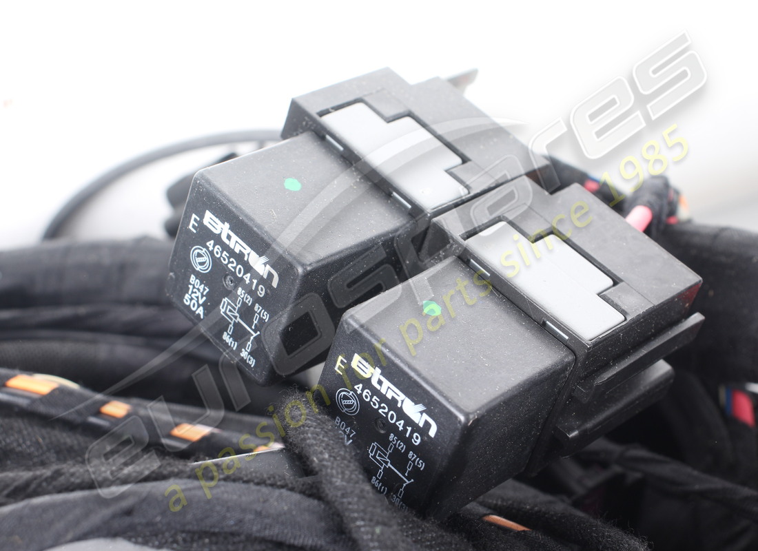 nouveau maserati câble comp.bagages, référence opt. 213752 (3)