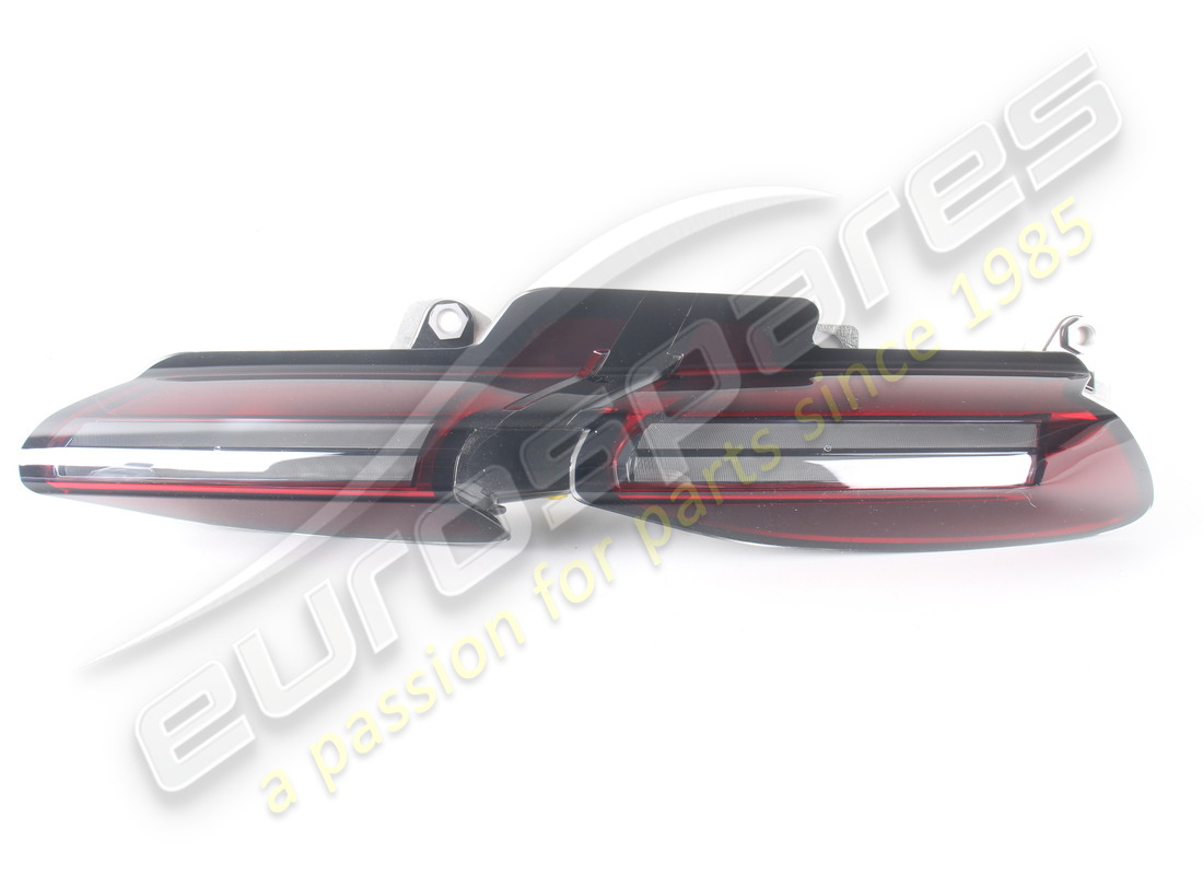 nouveau feu arrière gauche ferrari. numéro de pièce 919257 (1)