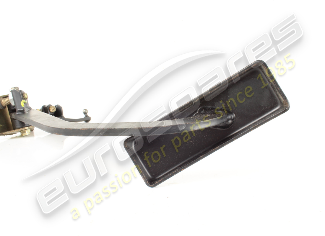 UTILISÉ FERRARI PÉDALE D'ACCÉLÉRATEUR. NUMÉRO DE PIÈCE 152388 (2) utilisé ferrari pédale d'accélérateur. numéro de pièce 152388 (2)