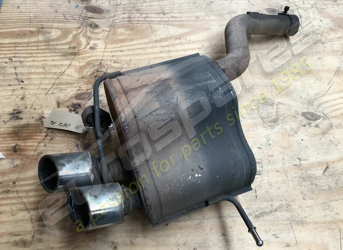 silencieux arrière gauche maserati utilisé. numéro de pièce 237724 (2)