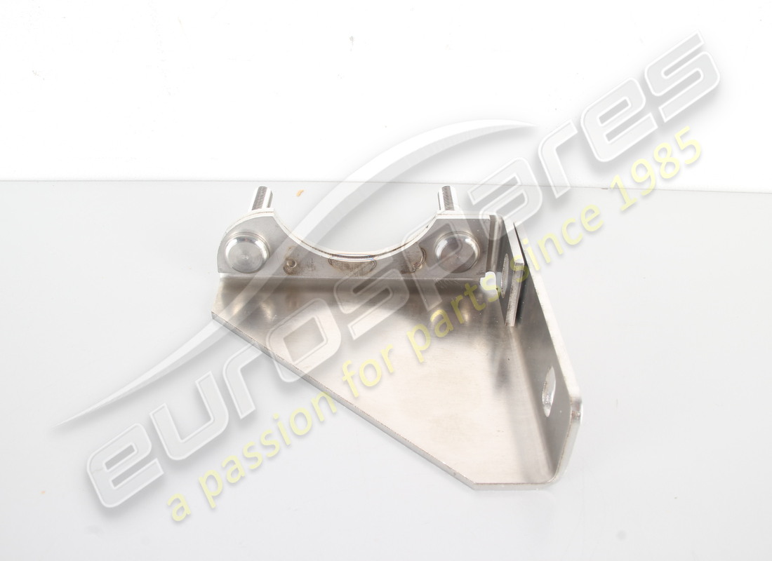 nouveau support gauche ferrari. numéro de pièce 210893 (4)