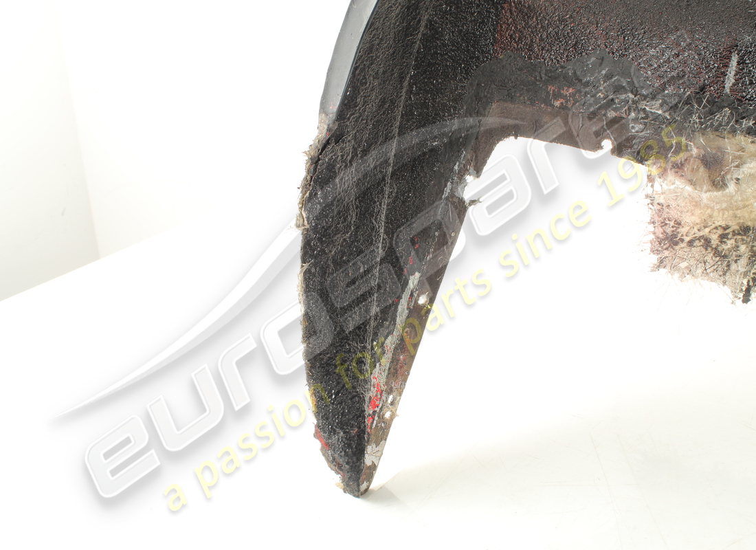 utilisé ferrari passage de roue avant droit. numéro de pièce 50002203 (2)