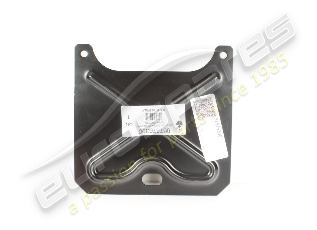 nouvelle assiette maserati. numéro de pièce 67576300 (1)