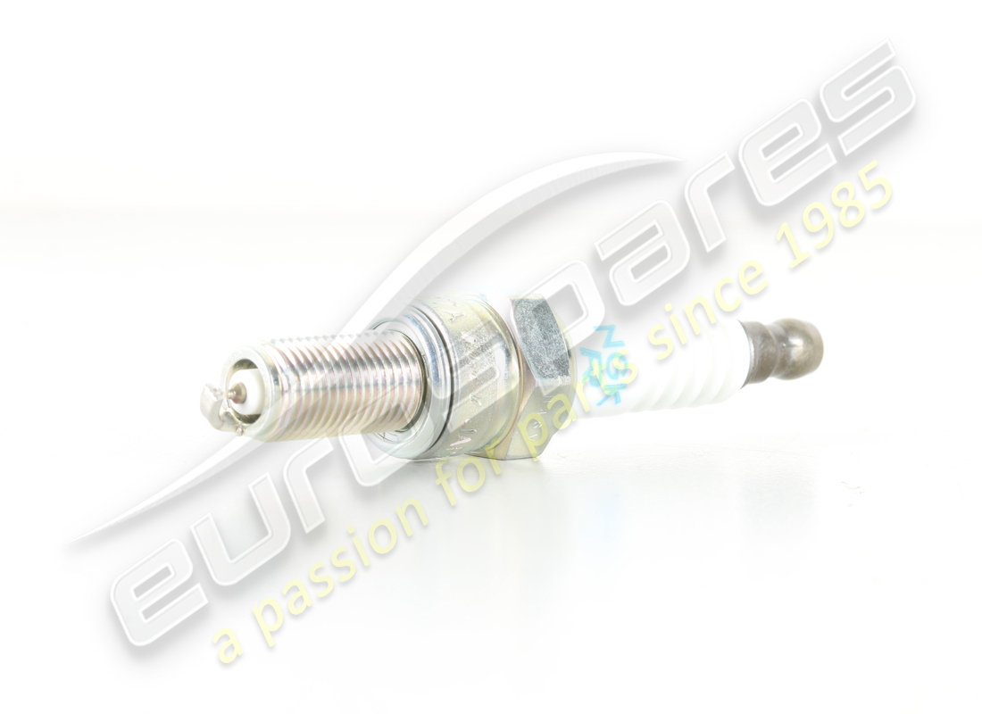 NOUVELLE BOUGIE D'ALLUMAGE NGK. NUMÉRO DE PIÈCE 169483 (2) nouvelle bougie d'allumage ngk. numéro de pièce 169483 (2)
