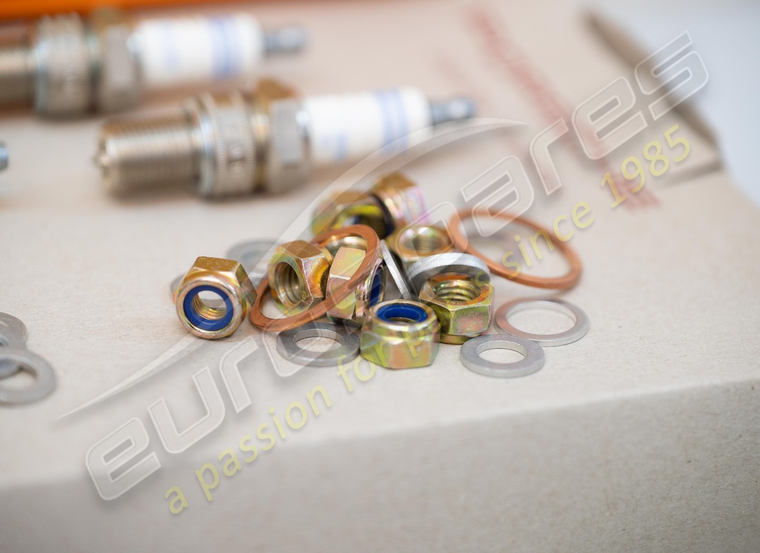 kit d'entretien neuf porsche - pour intervalles de 20,000 km - comprenant : - d >>- mj 1980. référence 91110098800 (4)