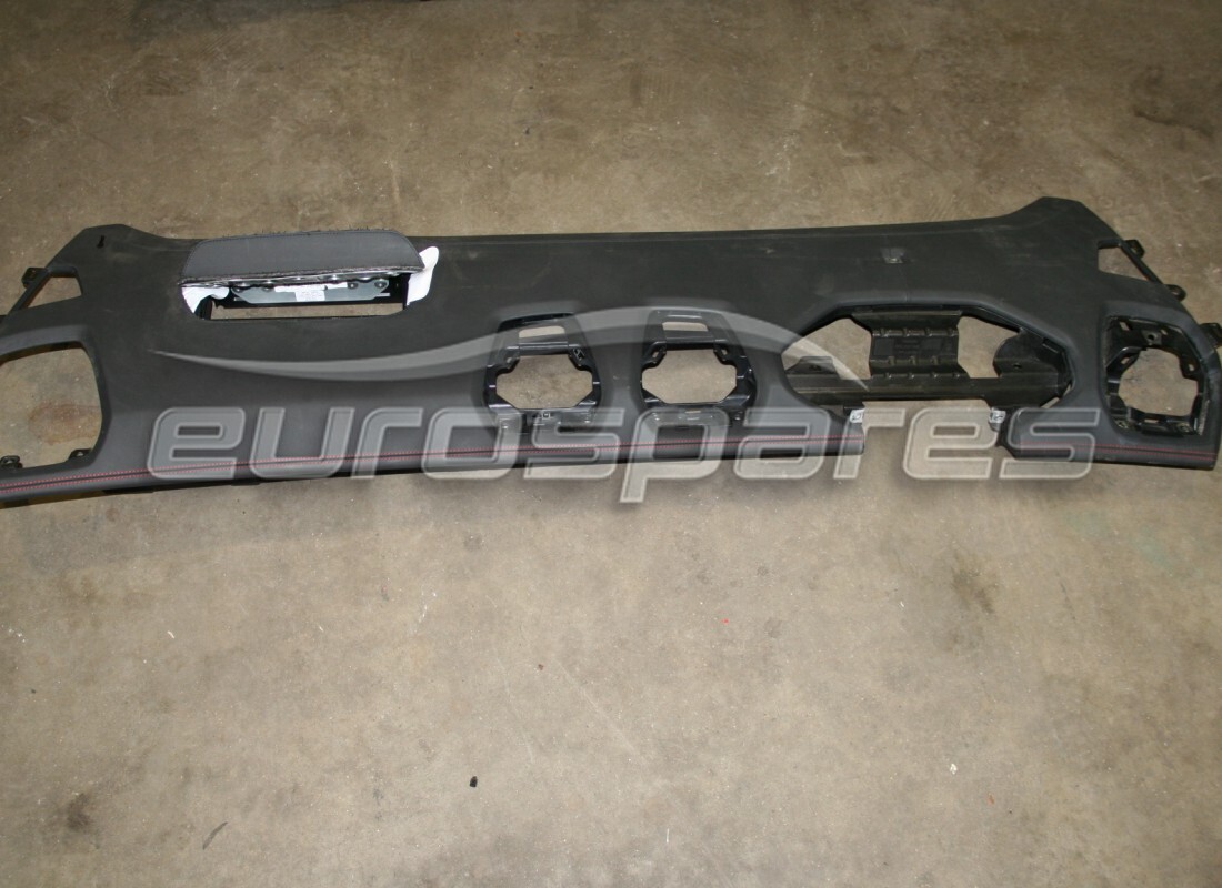 UTILISÉ Lamborghini TABLEAU DE BORD, SUPÉRIEUR . NUMÉRO DE PIÈCE 4T2858451D (1)