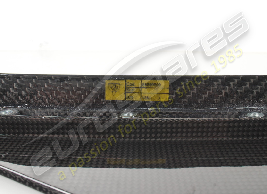 nouvelle aileron aérodynamique gauche ferrari. numéro de pièce 85899800 (4)