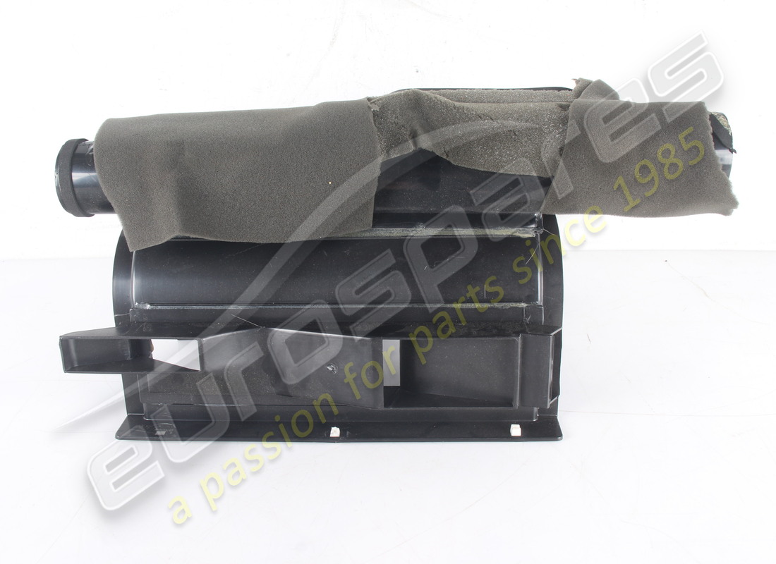 used ferrari air diffusor. part number 62189500 (2)