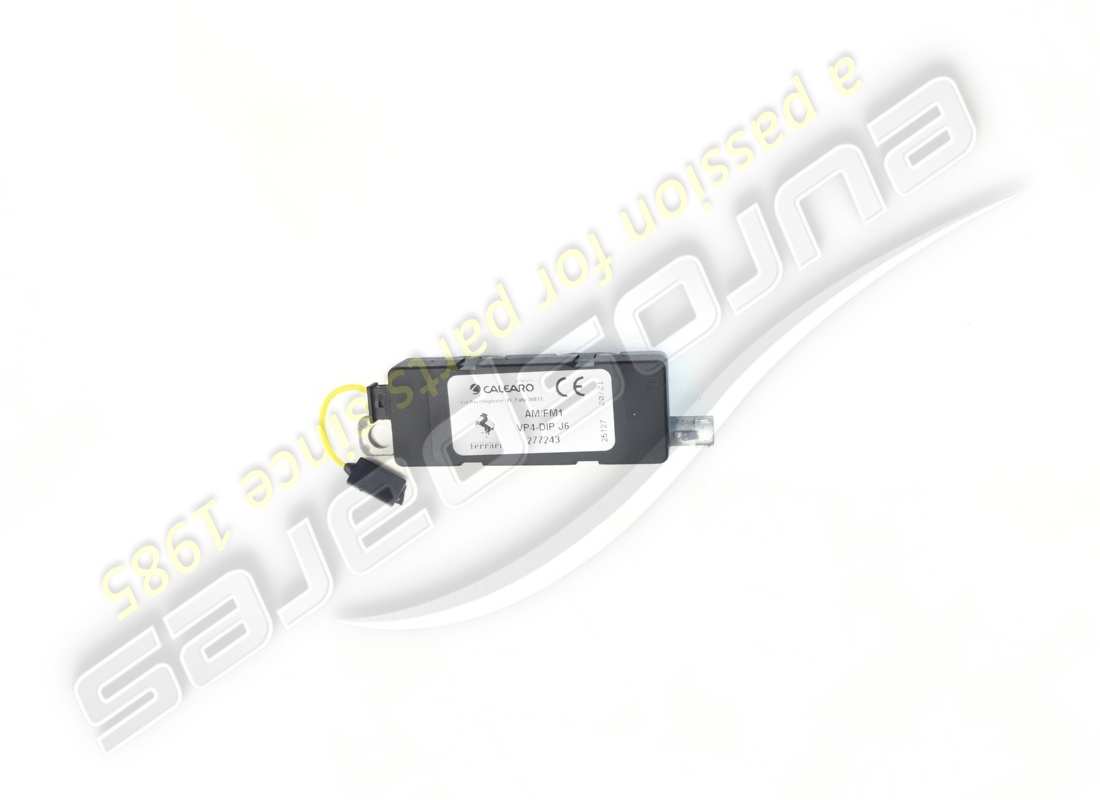 utilisé ferrari amplificateur am/fm. numéro de pièce 277243 (2)