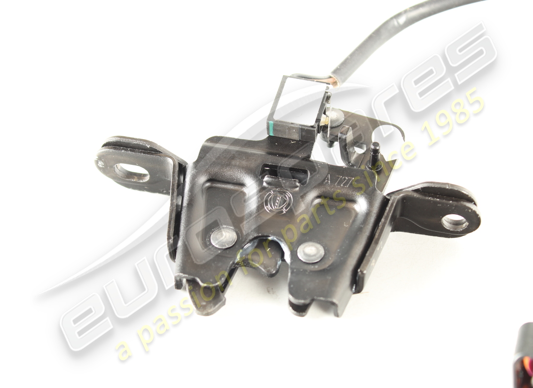 NEW LAMBORGHINI LOCK, COMPLETE. PART NUMBER 410827501B (3) new lamborghini lock, complete. part number 410827501b (3)