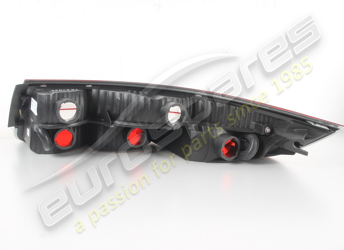 nouveau feu arrière porsche. numéro de pièce 99763148505 (2)