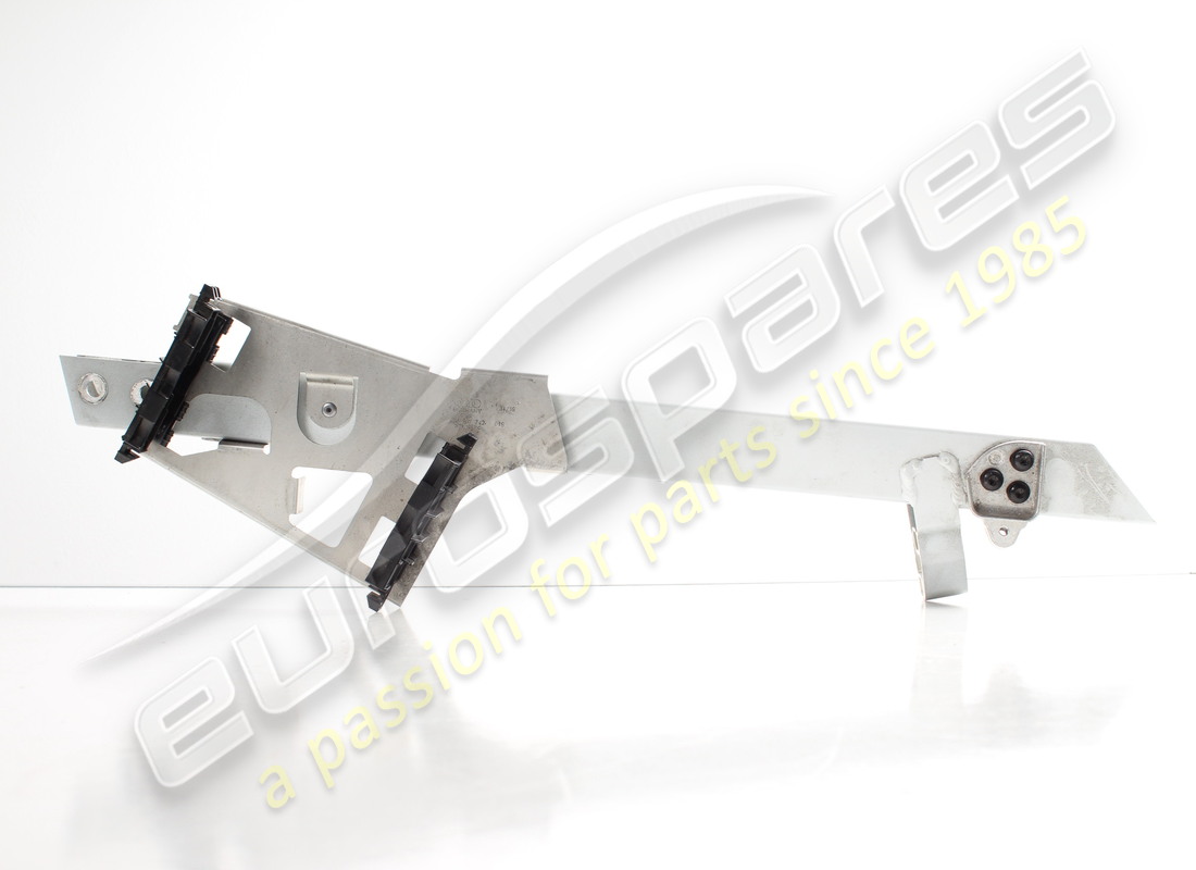 support eurospares et rail droit utilisés. numéro de pièce eap1373984 (2)