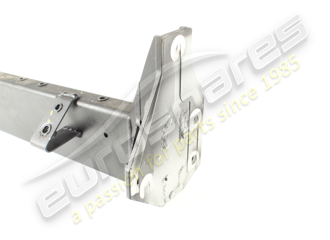 UTILISÉ FERRARI RACCORD DE TOUR DE SUPPORT AMOVIBLE. NUMÉRO DE PIÈCE 322551 (5) utilisé ferrari raccord de tour de support amovible. numéro de pièce 322551 (5)