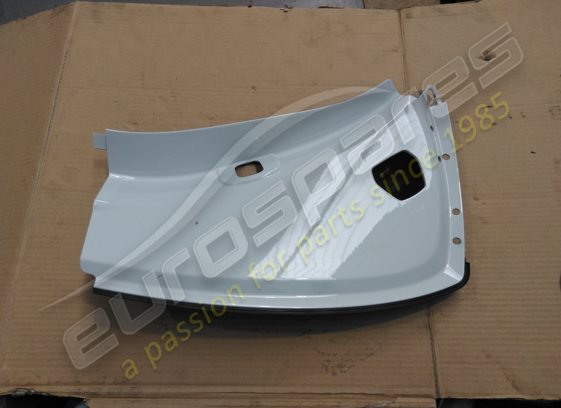 UTILISÉ Lamborghini GARNITURE . NUMÉRO DE PIÈCE 4T0853173D (1)