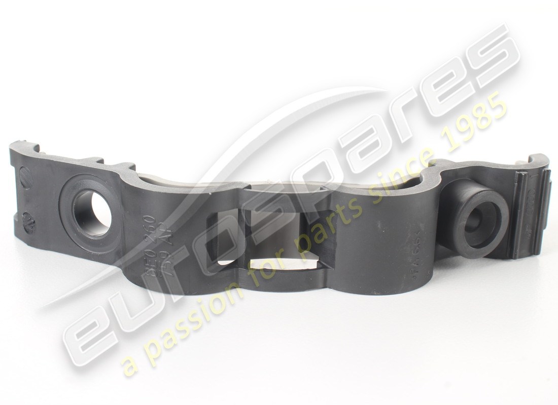 nouveau support lamborghini. numéro de pièce 8e0260759ap (1)