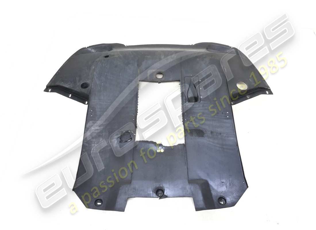 fond aérodynamique avant ferrari endommagé. numéro de pièce 65663900 (2)