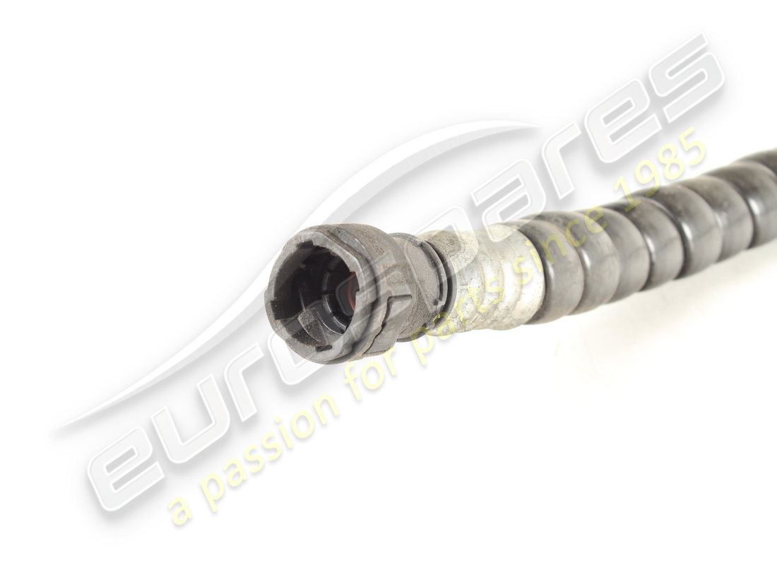 TUYAU FERRARI D'OCCASION SOUS LE PLANCHER. NUMÉRO DE PIÈCE 82890400 (2) tuyau ferrari d'occasion sous le plancher. numéro de pièce 82890400 (2)