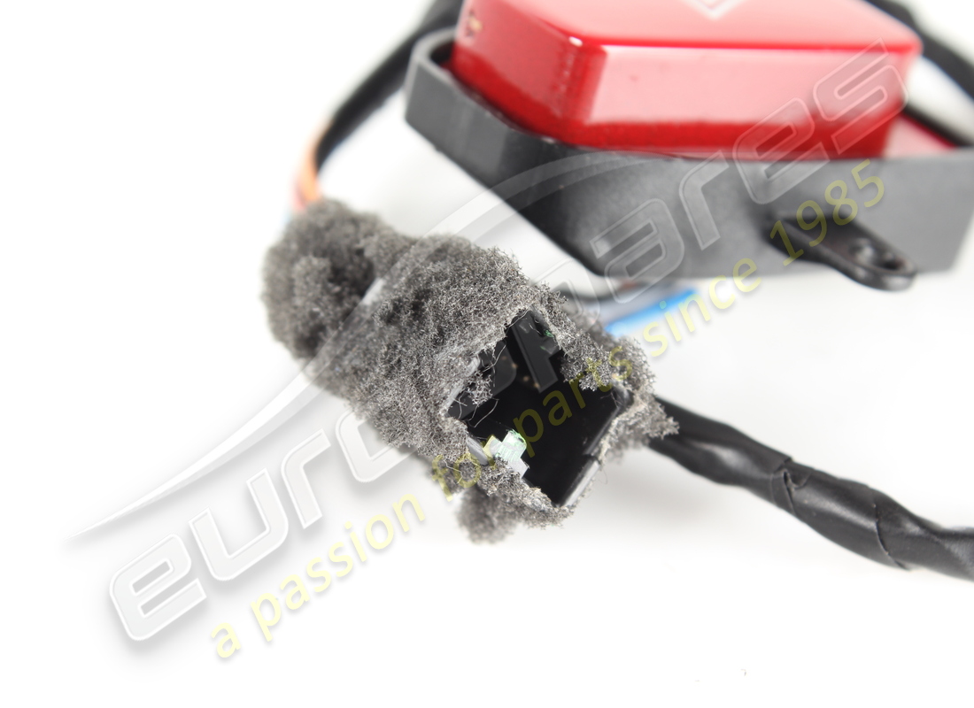 utilisé le bouton de feux d'avertissement de danger ferrari. numéro de pièce 881230 (4)