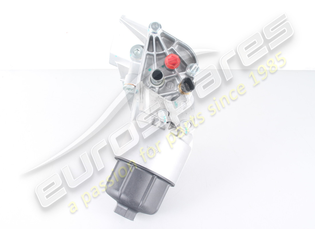 échangeur et filtre à huile neufs maserati. référence 673010882 (3)