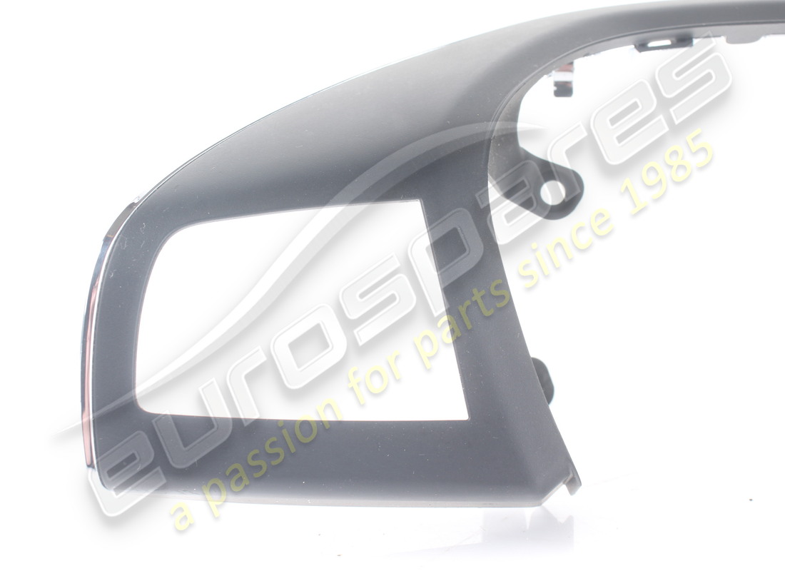 occasion maserati garniture de volant avant noire. référence 673000082 (2)