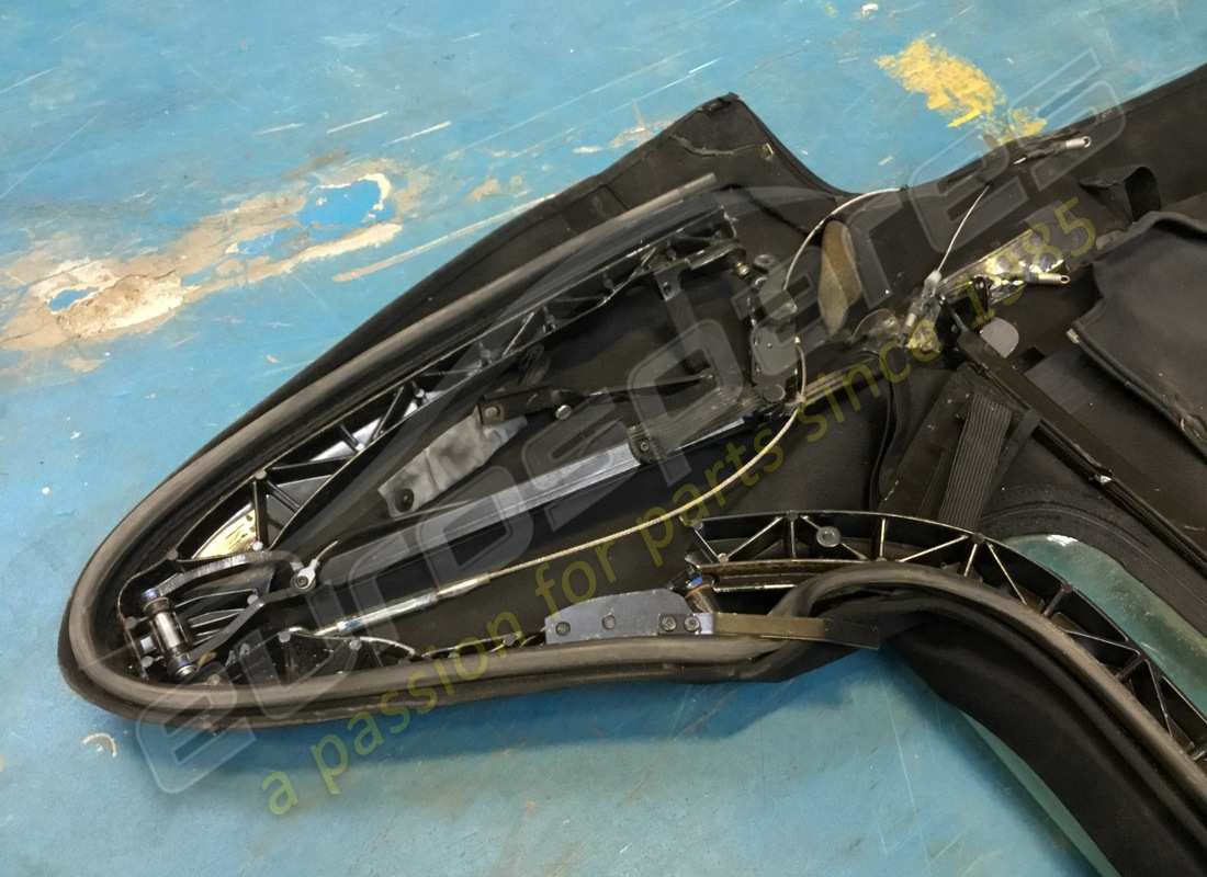 utilisé ferrari garniture extérieure noire complète. numéro de pièce 66374600 (7)