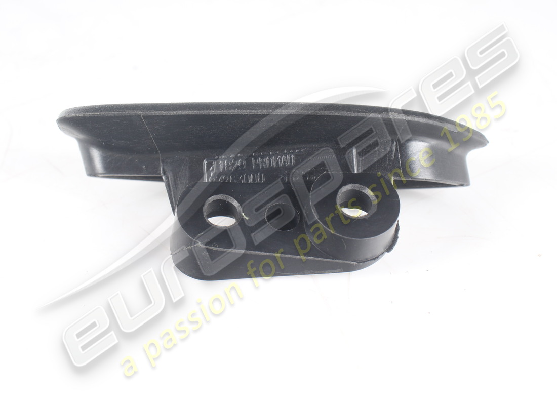 encadrement de fente de ceinture de sécurité gauche d'occasion ferrari. numéro de pièce 83263000 (3)