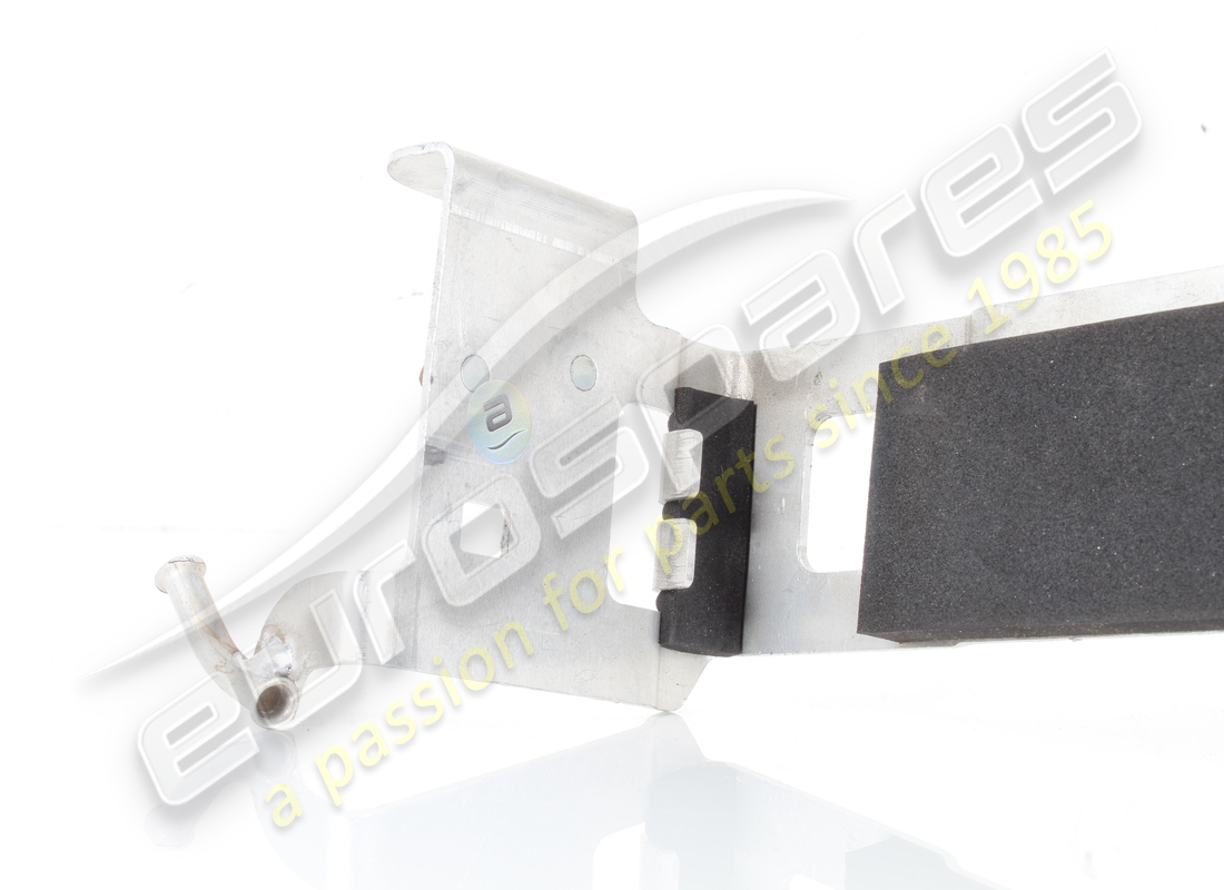 support de bidon complet d'occasion ferrari. numéro de pièce 304198 (2)