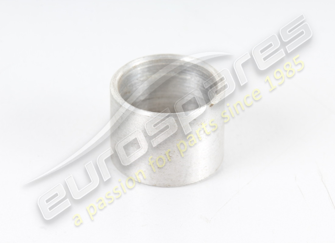 nouveau cheville maserati. numéro de pièce 479019000 (1)