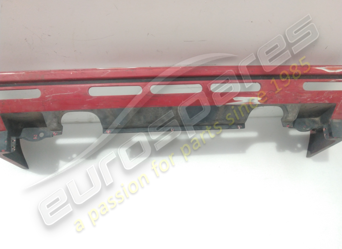 utilisé ferrari panneau inférieur arrière. numéro de pièce 61906700 (3)