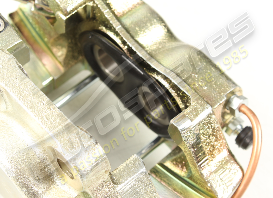 étrier arrière gauche lamborghini reconditionné. numéro de pièce 003206718 (3)