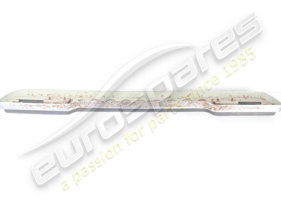 utilisé ferrari pare-choc arrière. numéro de pièce 40018004 (3)