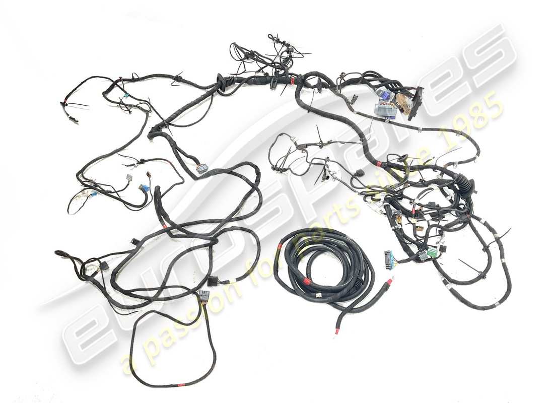 UTILISÉ Maserati CÂBLE COMP. BAGAGES RHD,HIFI . NUMÉRO DE PIÈCE 266055 (1)