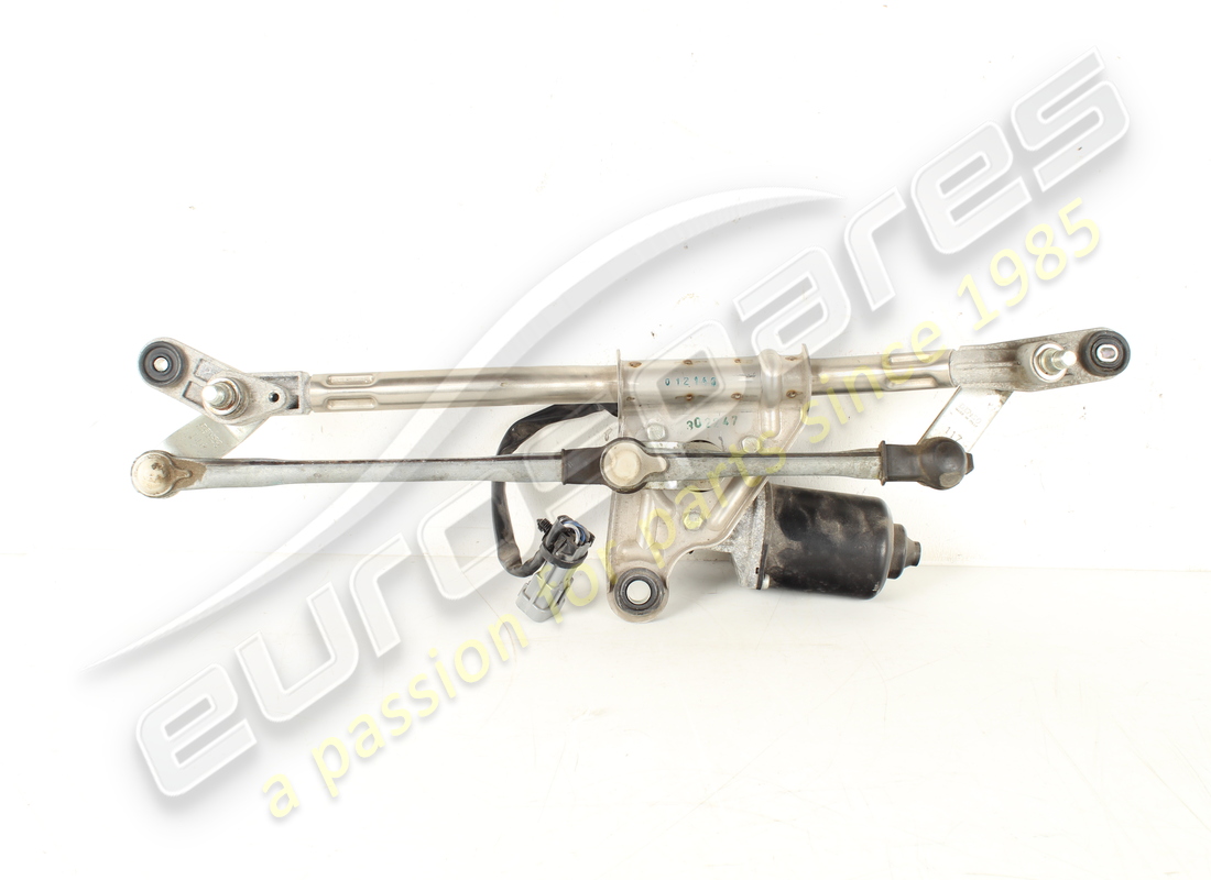 UTILISÉ FERRARI ENSEMBLE D'ESSUIE-GLACE COMPLET. NUMÉRO DE PIÈCE 82963900 (3) utilisé ferrari ensemble d'essuie-glace complet. numéro de pièce 82963900 (3)