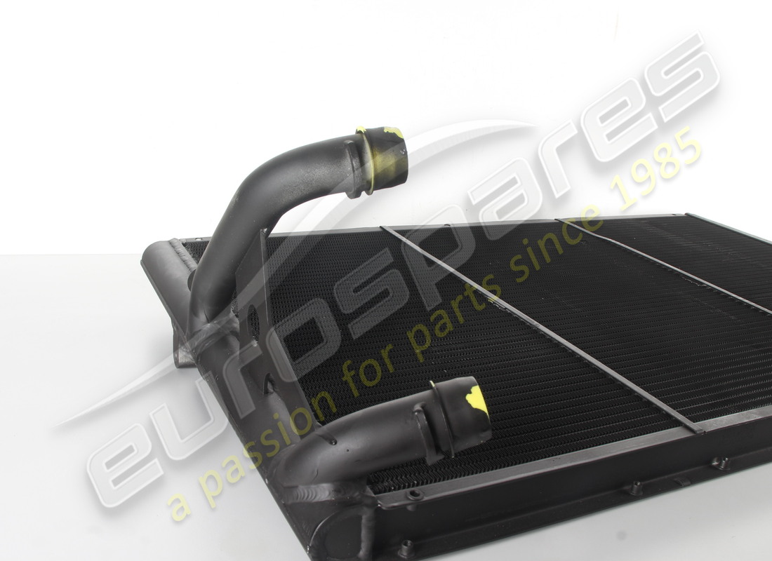 nouveau radiateur à eau ferrari. numéro de pièce 227454 (5)