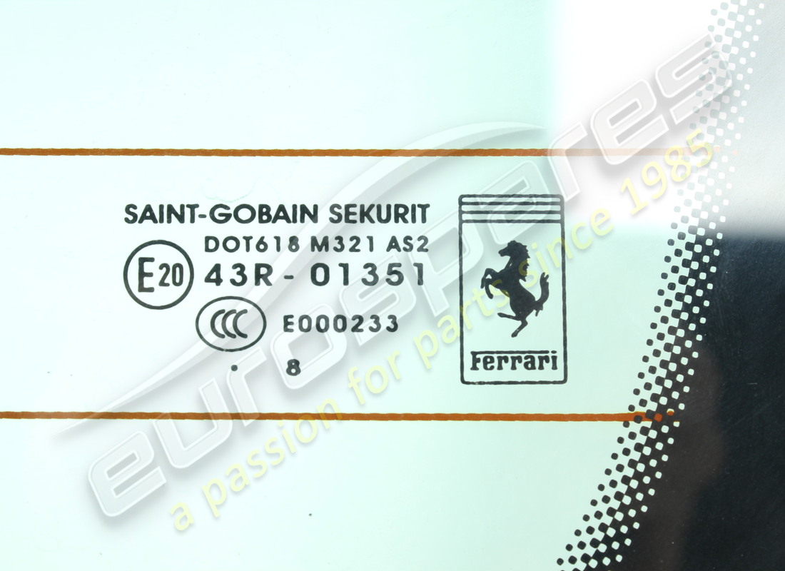 écran arrière utilisé ferrari. numéro de pièce 770316 (2)