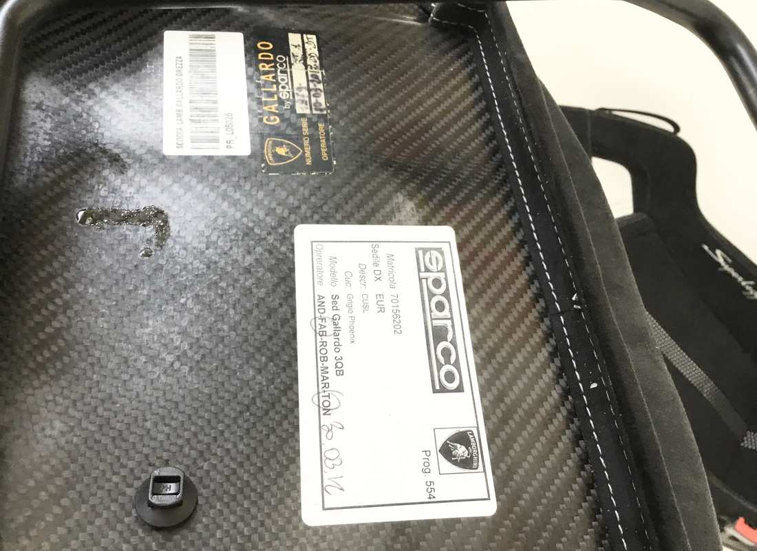 NOUVEAU LAMBORGHINI LP 570 RHD SUPERLEGGERA DES PLACES. NUMÉRO DE PIÈCE 4038606712SL (13) nouveau lamborghini lp 570 rhd superleggera des places. numéro de pièce 4038606712sl (13)