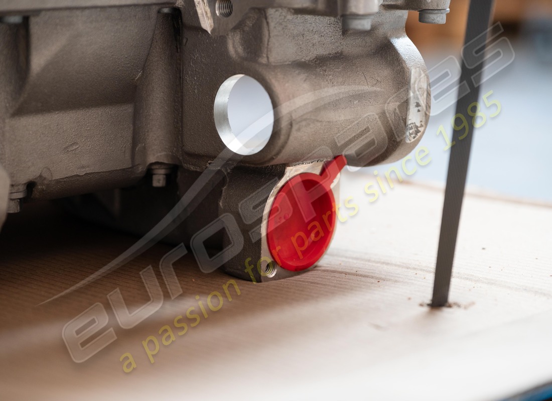nouveau moteur lamborghini lp700. numéro de pièce 399900138 (10)