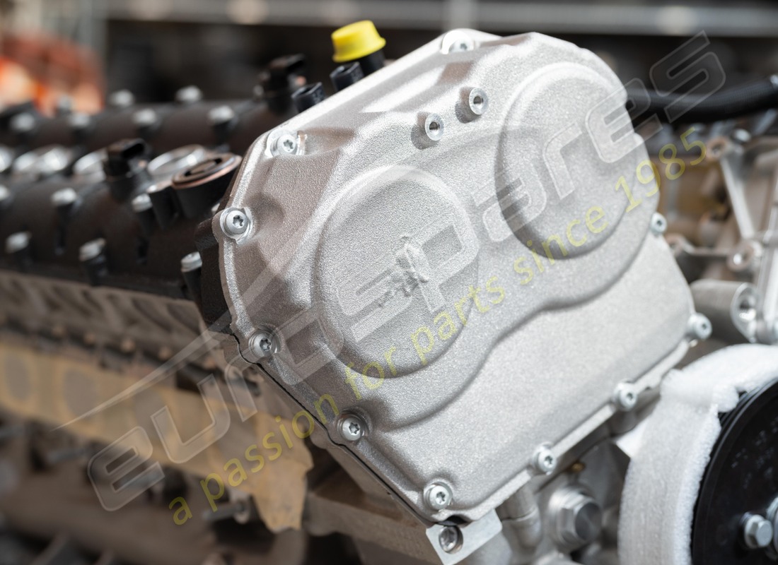 nouveau moteur lamborghini lp700. numéro de pièce 399900138 (8)