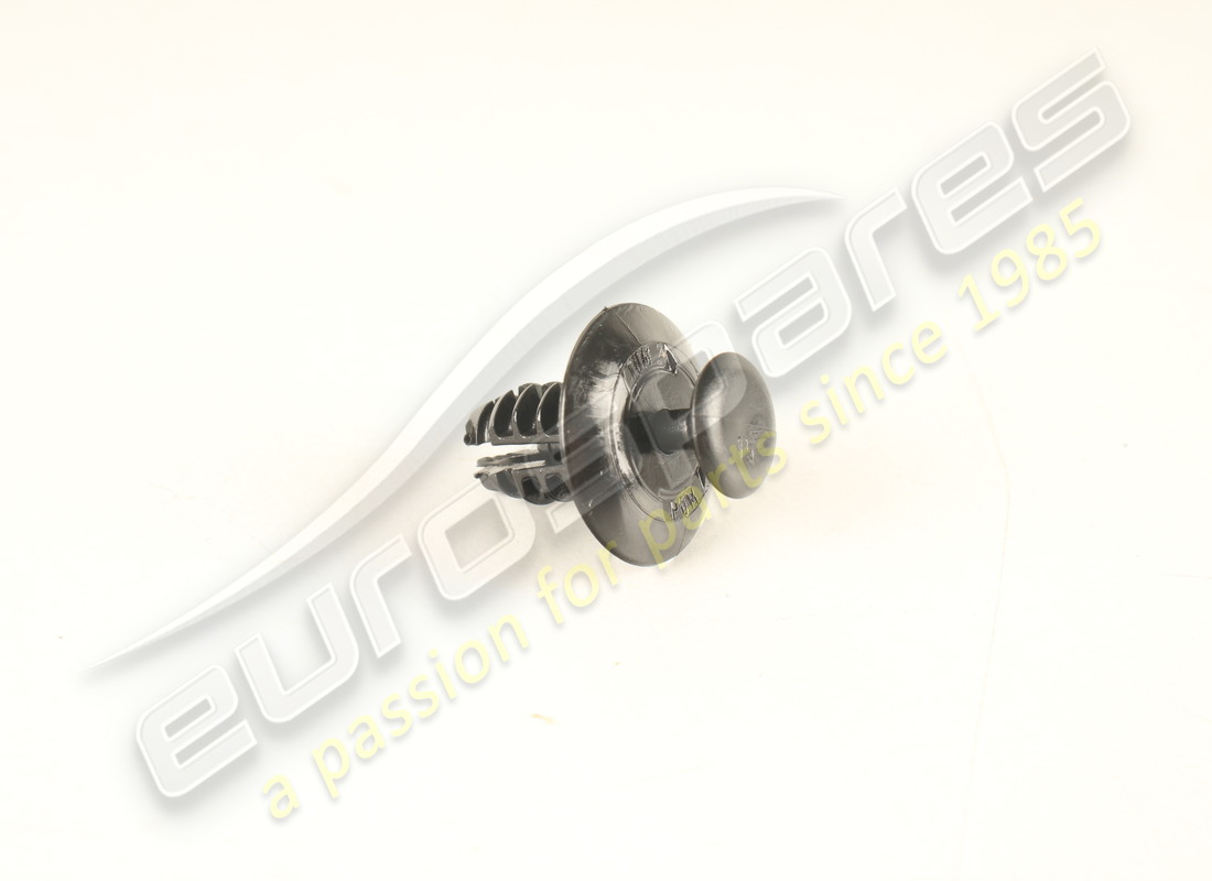 nouveau rivet porsche. numéro de pièce n91158501 (1)