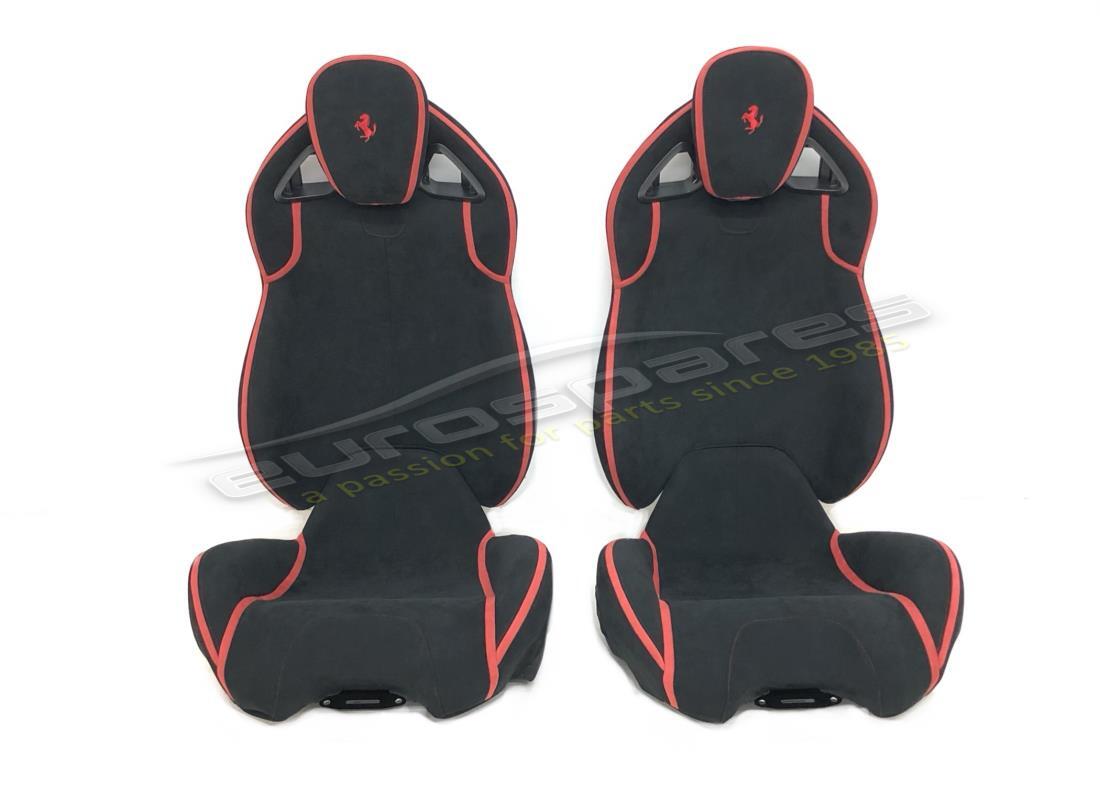 SIÈGES EN CARBONE Ferrari RECONDITIONNÉS (GRANDE TAILLE) . NUMÉRO DE PIÈCE 85888100PAIR (1)