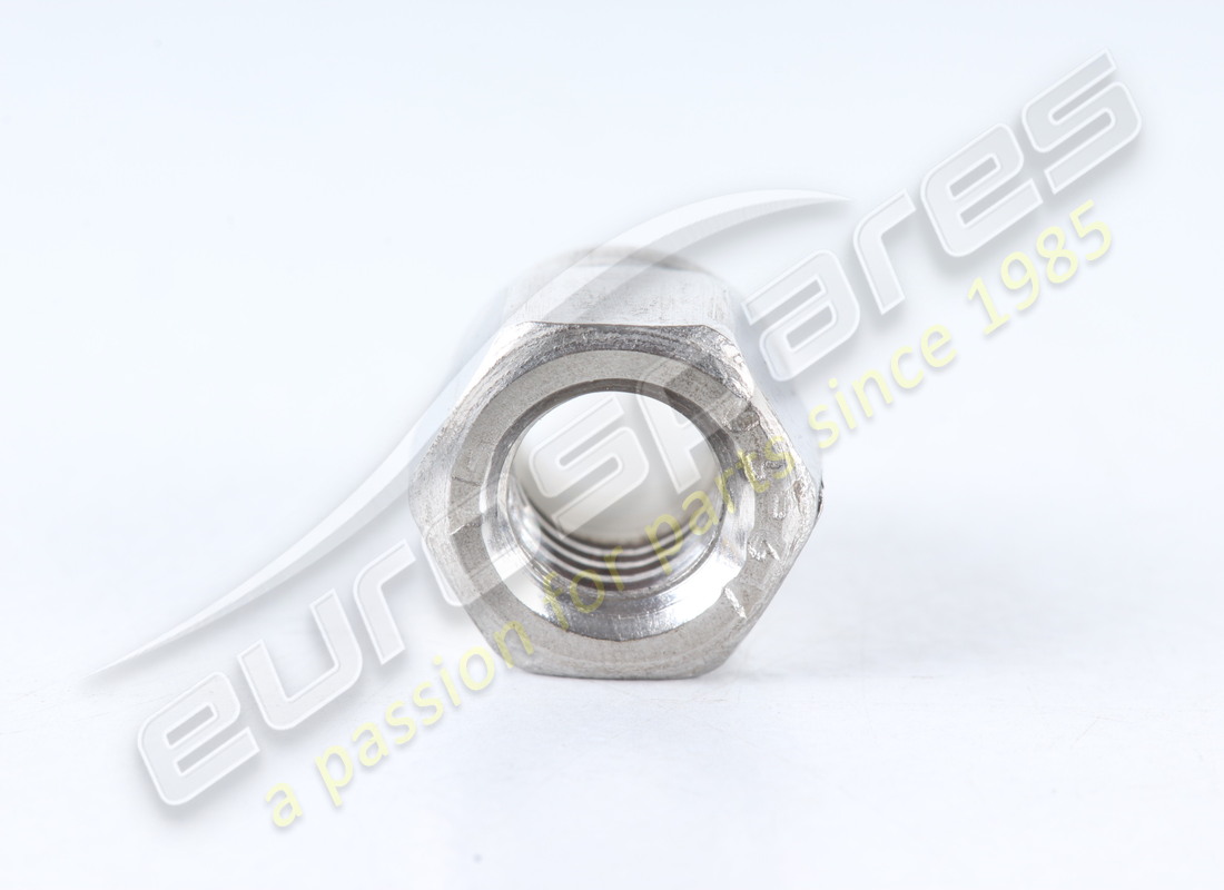 nouveau écrou ferrari. numéro de pièce 64449900 (2)