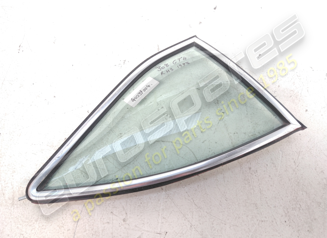 CADRE DROIT Ferrari UTILISÉ. NUMÉRO DE PIÈCE 40037004 (1)