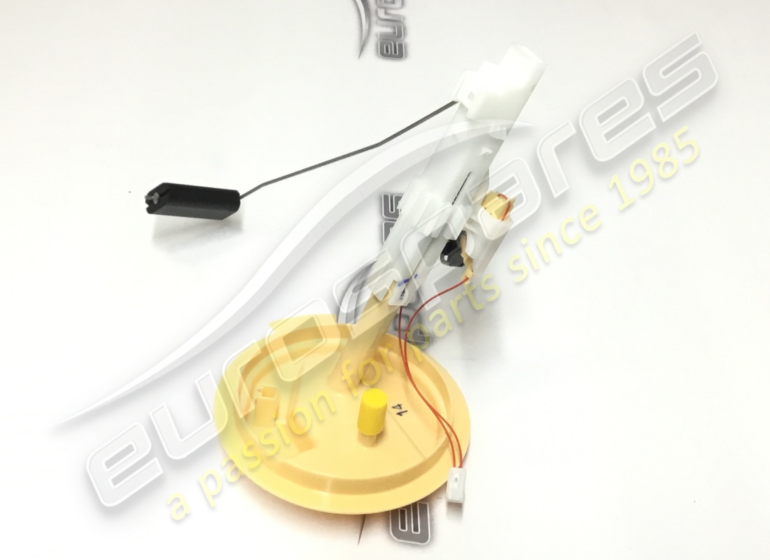 nouveau capteur de niveau de carburant rh maserati. numéro de pièce 670004172 (2)